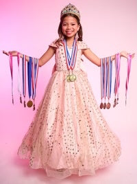Luciana Espinoza model champion estate